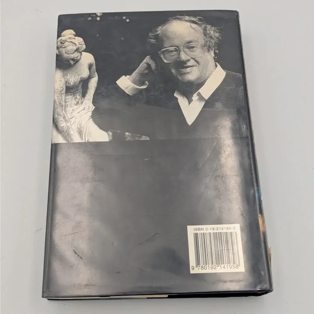 Oxford University press published 1992